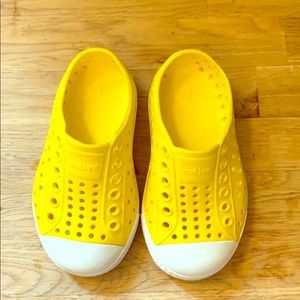 Native Yellow Jefferson shoes